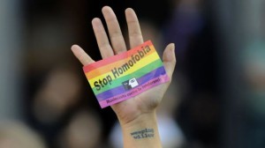 Tres años y medio de cárcel a un joven por un ataque homófobo en el metro de Barcelona.